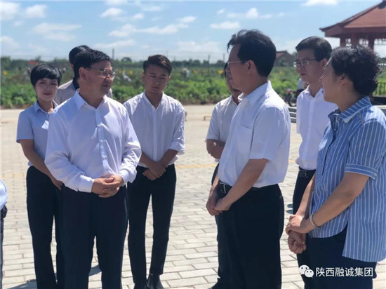 ���Cʡ���f(xi��)����ϯ���c���ί��ӛ�O�������\�{(di��o)��ָ��(d��o)����