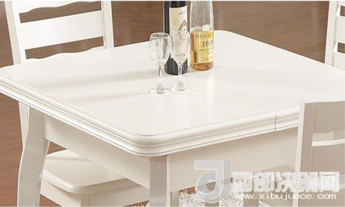 喜歡白色餐桌 但椅子該如何搭配？