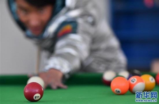 (新春走基層)(2)我們將在低海拔新居過(guò)年——極高海拔地區(qū)群眾生態(tài)搬遷安置點(diǎn)見(jiàn)聞