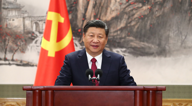 2017年10月25日，習(xí)近平總書記在北京人民大會(huì)堂同采訪十九大的中外記者見面。